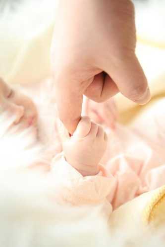 Newborn Essentials: Easy Tips for Happy, Healthy Babies
