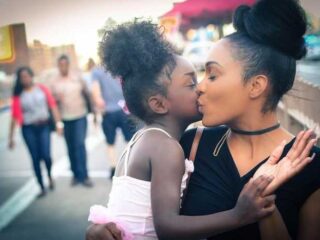 Mom Knows Best: Everyday Advice That Actually Works