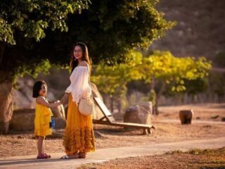 Mom’s Best Advice: Life Lessons You’ll Actually Love